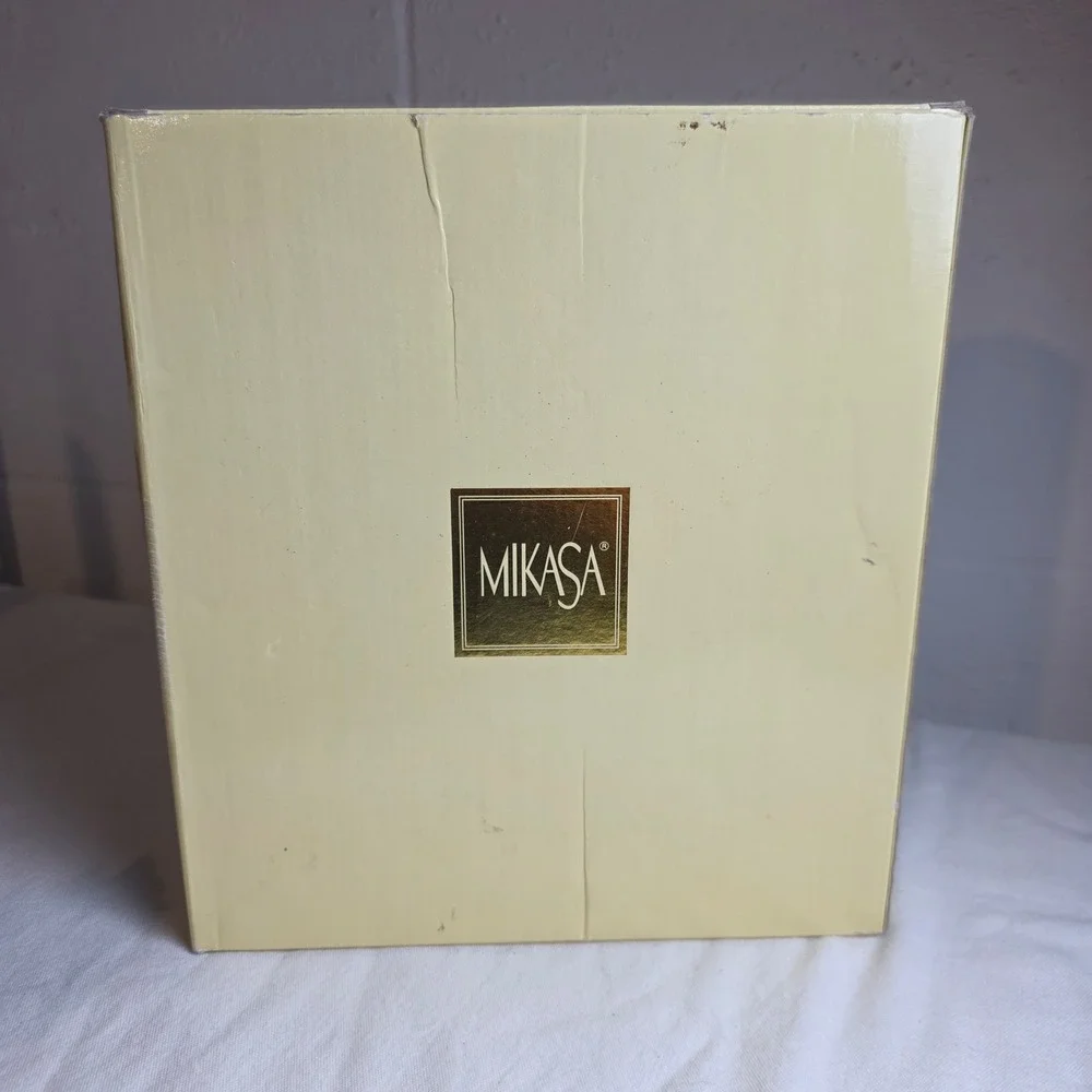Vintage 2000s Mikasa Santa's Cookie Plate with Gold Rim includes Box